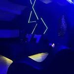 Craz'in Room, Jacuzzi, Cinema, Camargue * 보케르