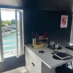 Craz'in Room, Jacuzzi, Cinema, Camargue 아파트