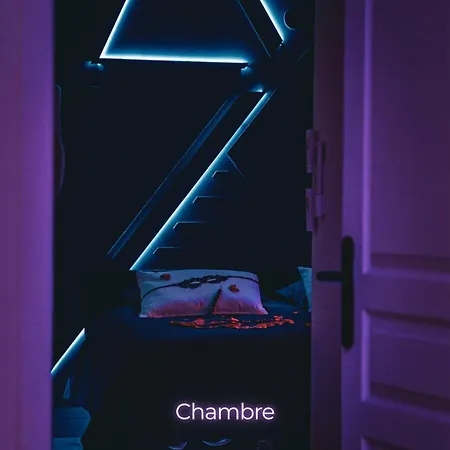 Craz'in Room, Jacuzzi, Cinéma, Parking, Camargue Appartamento *