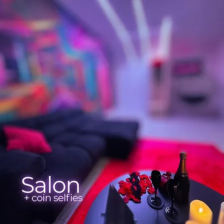 Craz'in Room, Jacuzzi, Cinema, Climatisation, Parking