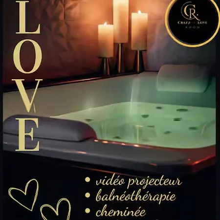 Craz'in Room, Jacuzzi, Cinema, Climatisation, Parking *